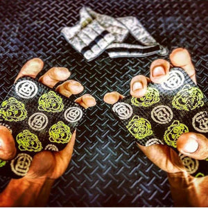 Monkey Grips crossfit pull up weightlifting gloves. The original lime. Thumb through loop. Weighted vest.